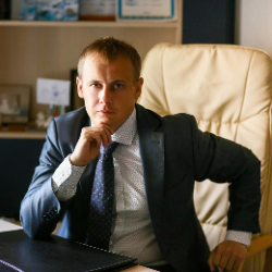 Попов Денис Васильевич